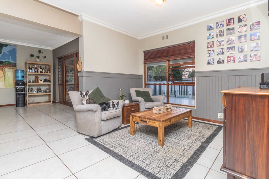 6 Bedroom Property for Sale in Robin Hills Gauteng