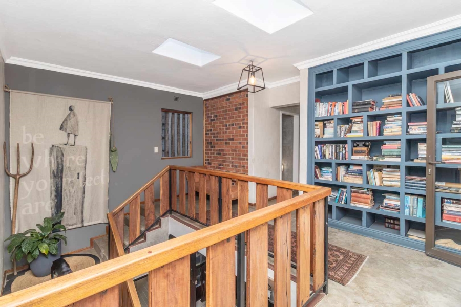 6 Bedroom Property for Sale in Robin Hills Gauteng