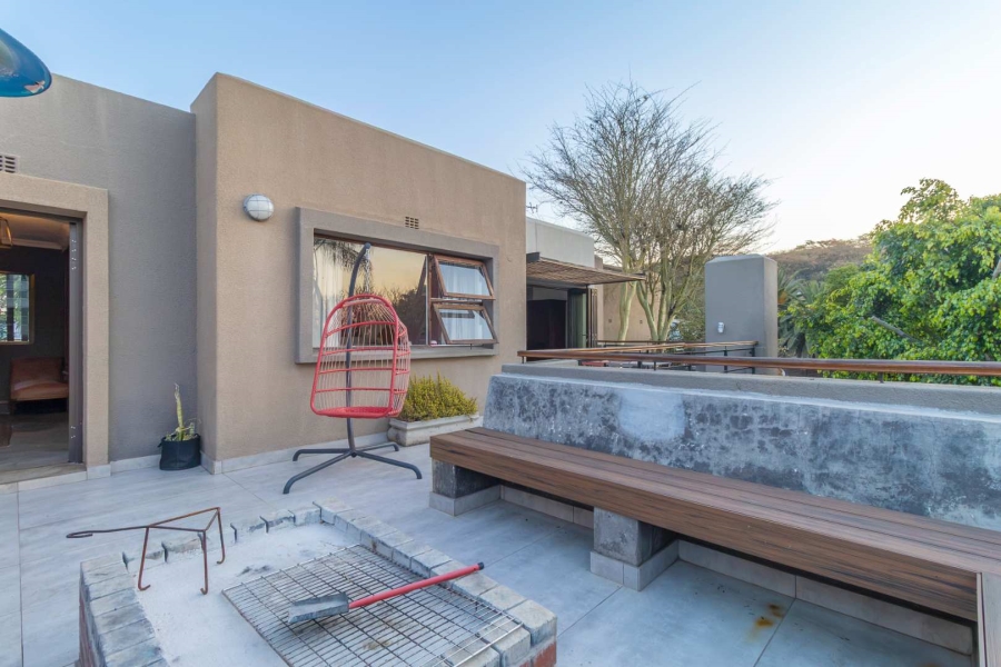 6 Bedroom Property for Sale in Robin Hills Gauteng
