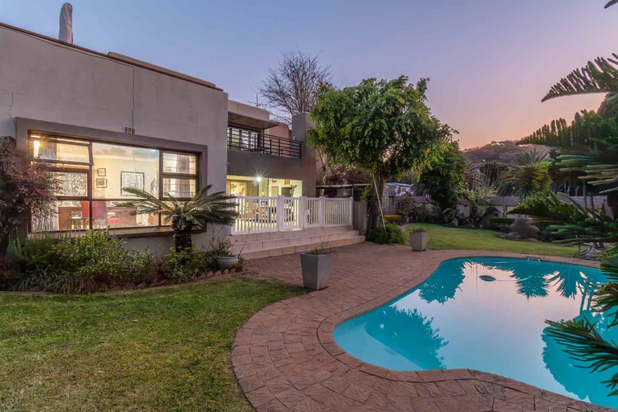 6 Bedroom Property for Sale in Robin Hills Gauteng
