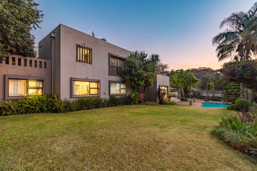 6 Bedroom Property for Sale in Robin Hills Gauteng