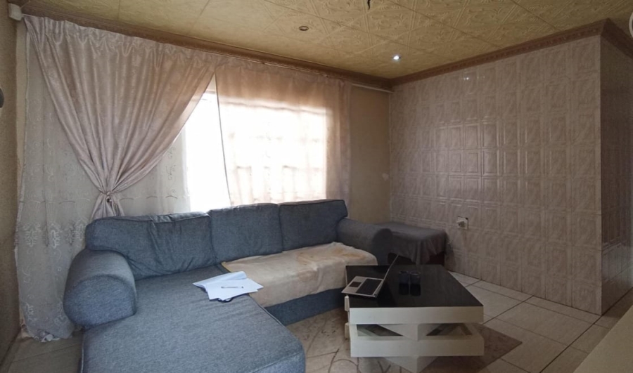 2 Bedroom Property for Sale in Soshanguve East Gauteng