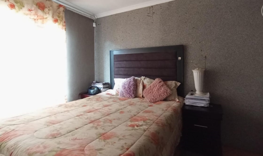 2 Bedroom Property for Sale in Soshanguve East Gauteng