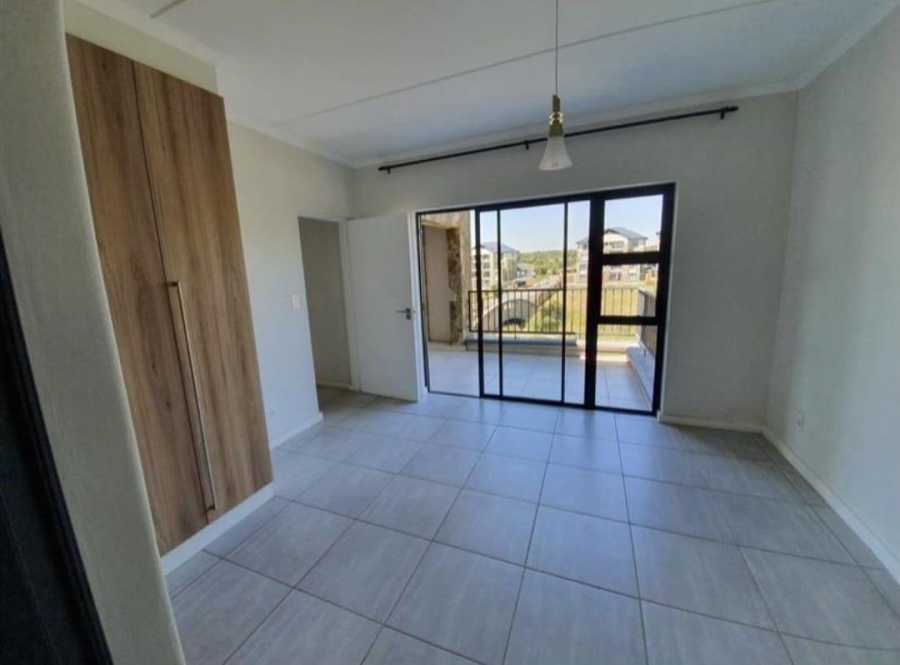 To Let 2 Bedroom Property for Rent in Waterfall Gauteng