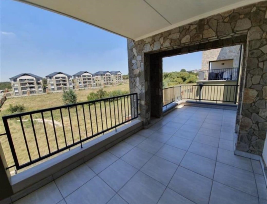 To Let 2 Bedroom Property for Rent in Waterfall Gauteng