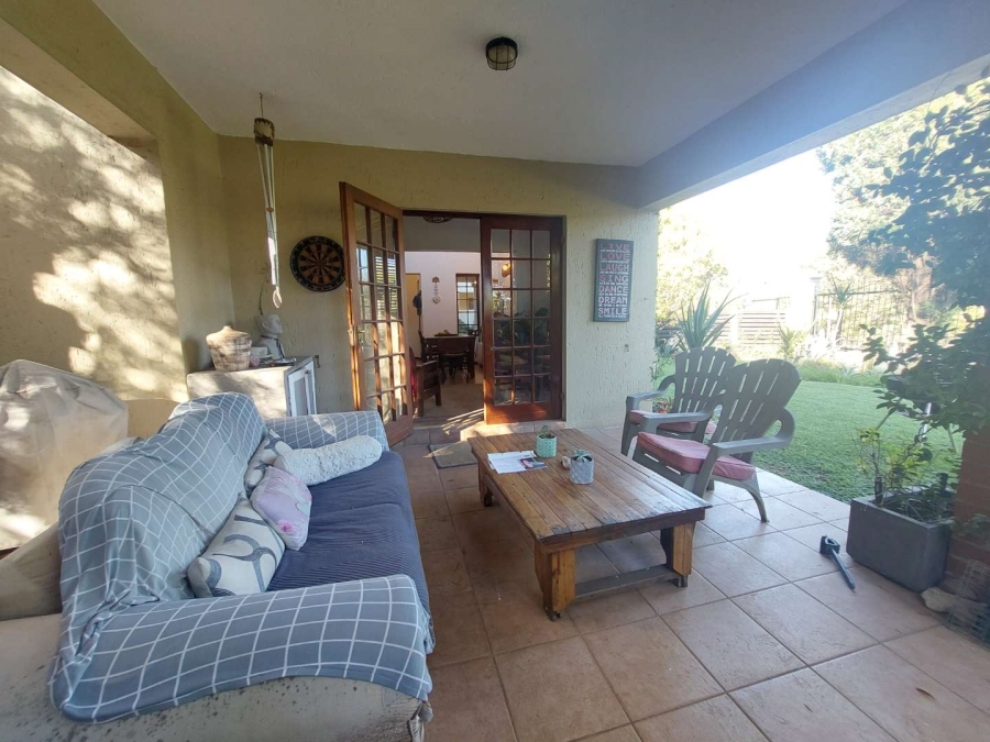 To Let 2 Bedroom Property for Rent in Paulshof Gauteng