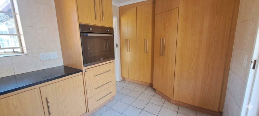3 Bedroom Property for Sale in Elandspark Gauteng