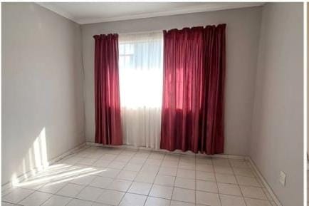 3 Bedroom Property for Sale in Elandspark Gauteng