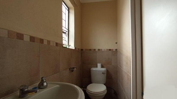 3 Bedroom Property for Sale in Kosmosdal Gauteng