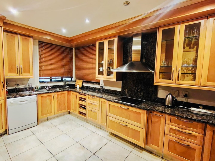 To Let 3 Bedroom Property for Rent in Morningside Gauteng