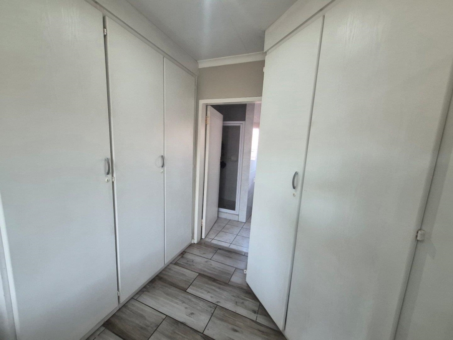 2 Bedroom Property for Sale in Elardus Park Gauteng