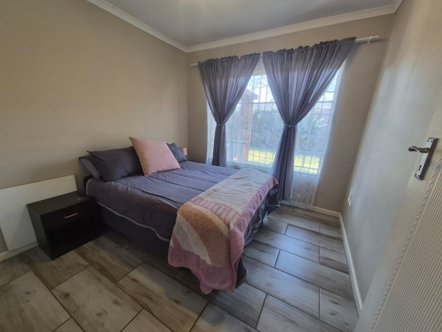 2 Bedroom Property for Sale in Elardus Park Gauteng
