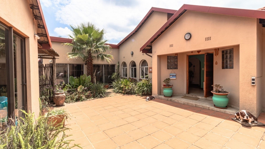 4 Bedroom Property for Sale in Randhart Gauteng