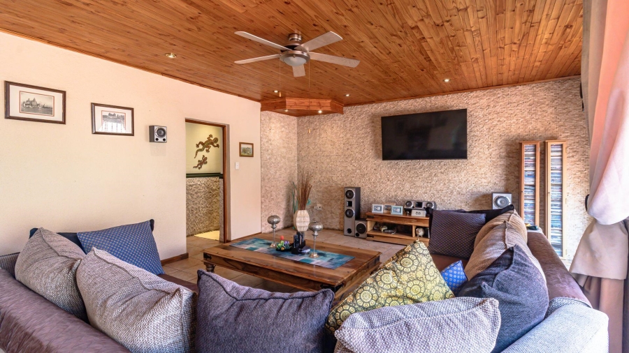 4 Bedroom Property for Sale in Randhart Gauteng