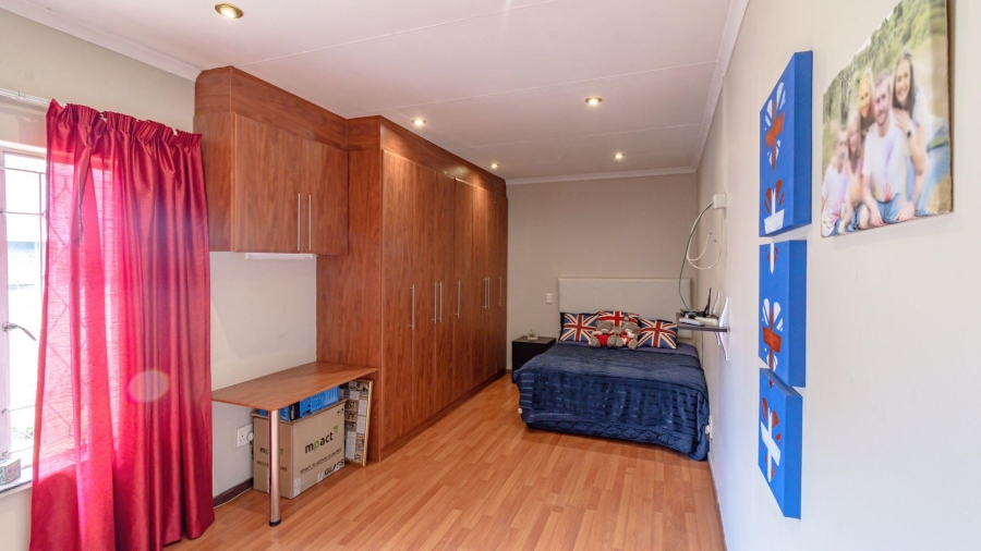 4 Bedroom Property for Sale in Randhart Gauteng