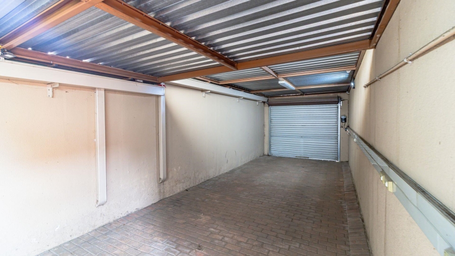 4 Bedroom Property for Sale in Randhart Gauteng