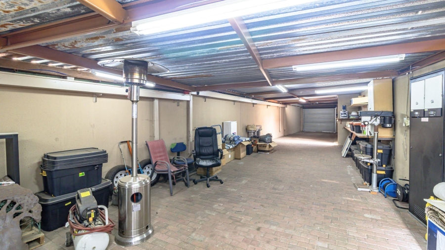 4 Bedroom Property for Sale in Randhart Gauteng