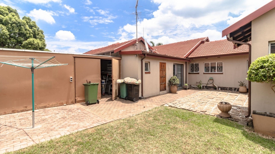 4 Bedroom Property for Sale in Randhart Gauteng