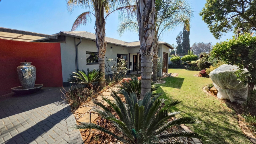 3 Bedroom Property for Sale in Rynfield Gauteng