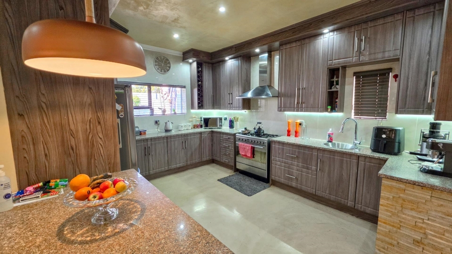 3 Bedroom Property for Sale in Rynfield Gauteng