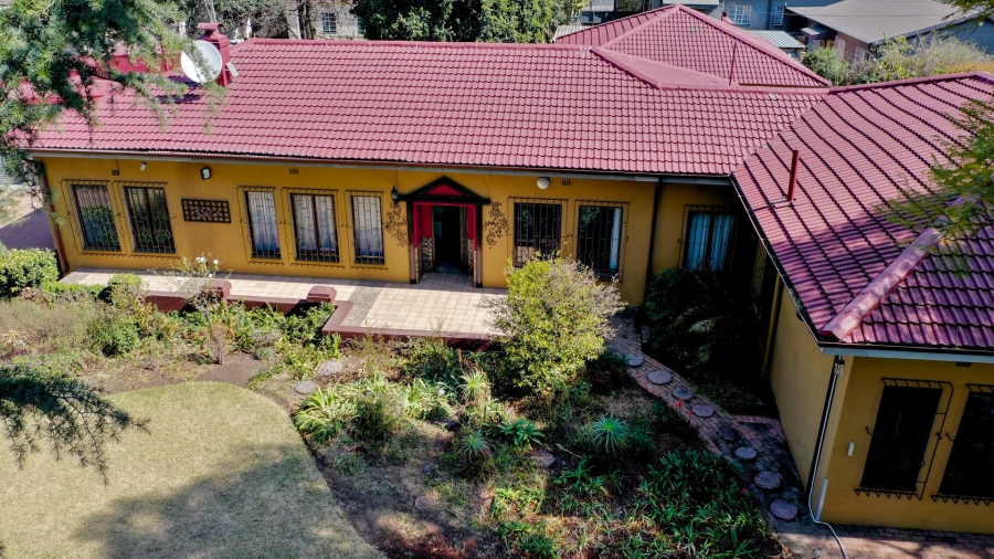 6 Bedroom Property for Sale in Northmead Gauteng