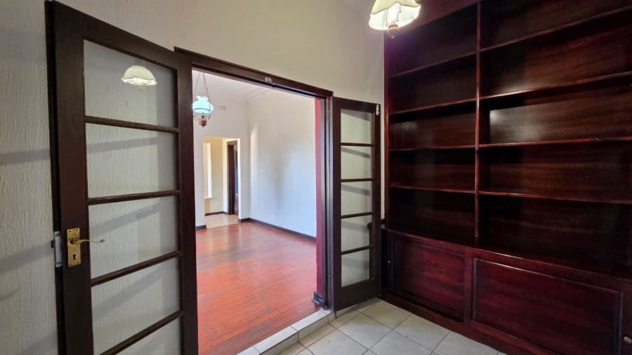 6 Bedroom Property for Sale in Northmead Gauteng
