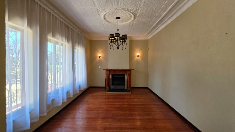 6 Bedroom Property for Sale in Northmead Gauteng