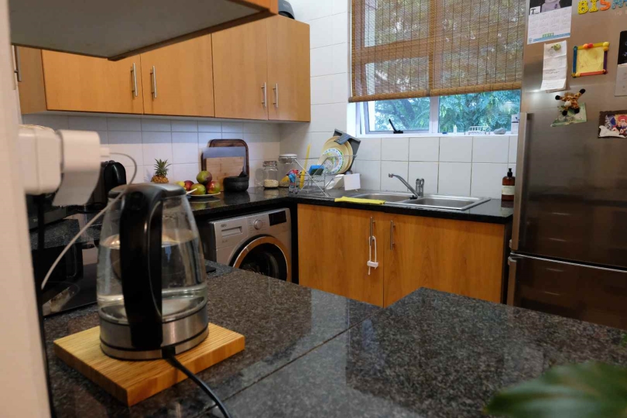 To Let 2 Bedroom Property for Rent in Bryanston Gauteng