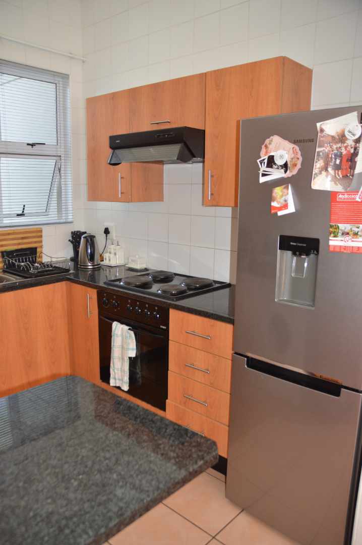 To Let 2 Bedroom Property for Rent in Bryanston Gauteng