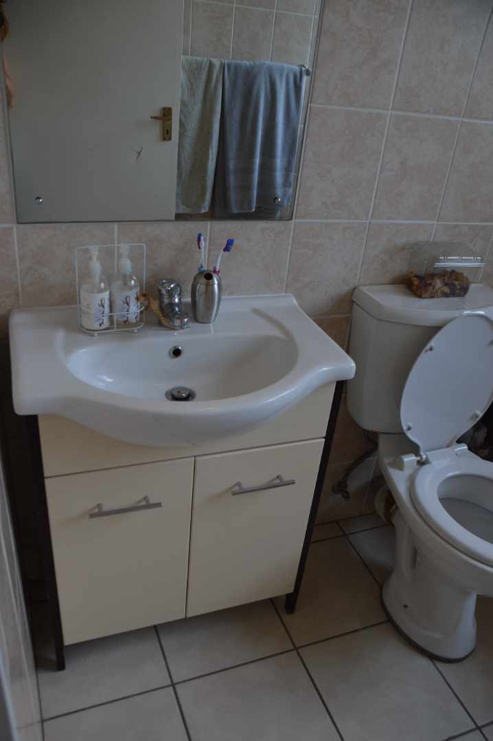 To Let 2 Bedroom Property for Rent in Bryanston Gauteng