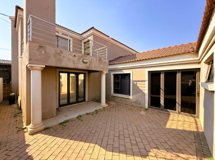 4 Bedroom Property for Sale in Mamelodi Gauteng