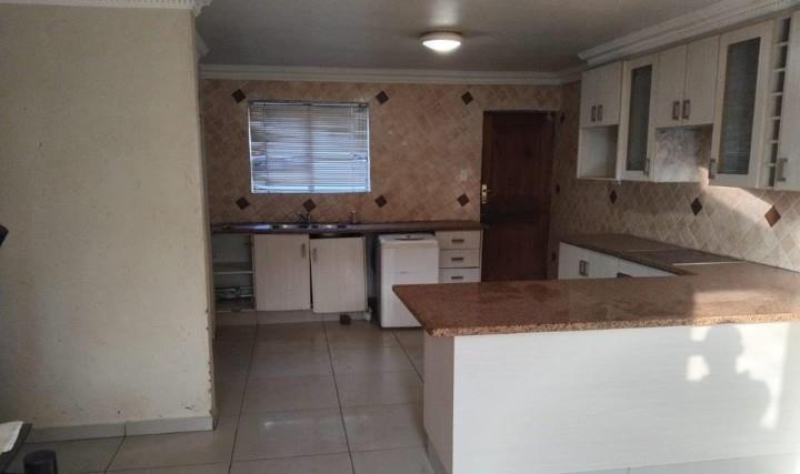 4 Bedroom Property for Sale in Mamelodi Gauteng