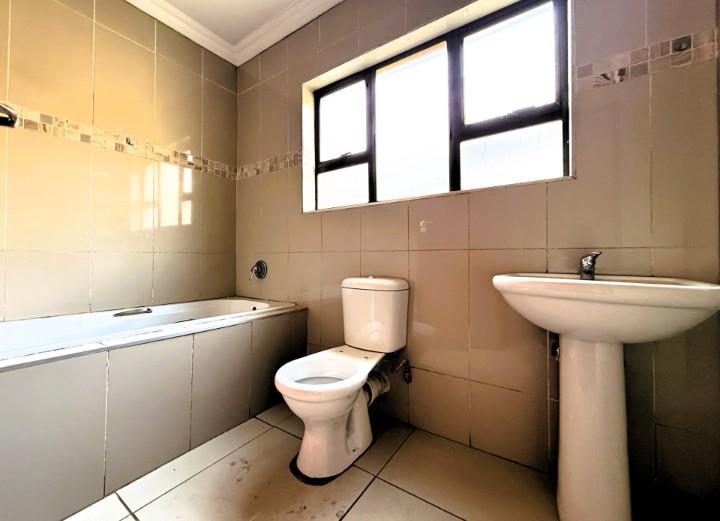 4 Bedroom Property for Sale in Mamelodi Gauteng