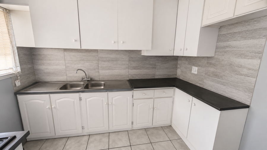2 Bedroom Property for Sale in Mindalore Gauteng