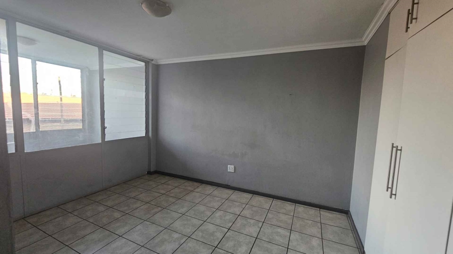 2 Bedroom Property for Sale in Mindalore Gauteng