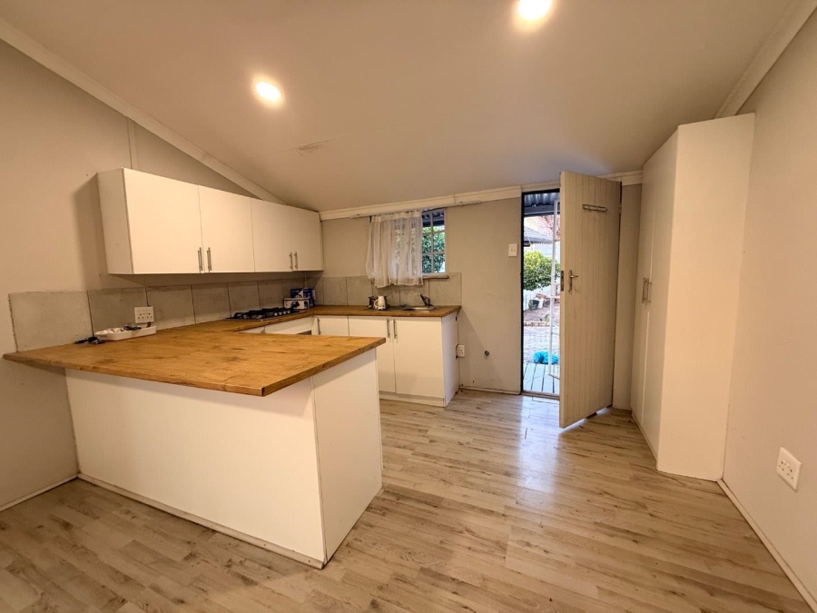 To Let 1 Bedroom Property for Rent in Radiokop Gauteng