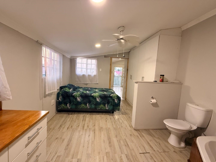 To Let 1 Bedroom Property for Rent in Radiokop Gauteng