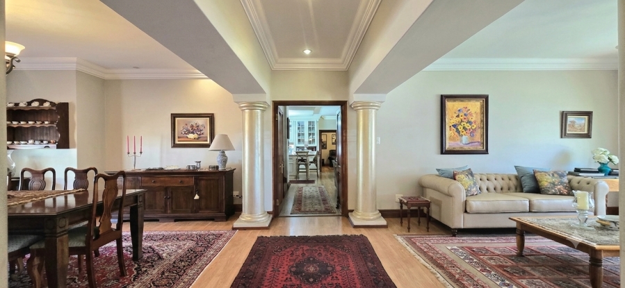 5 Bedroom Property for Sale in Mooikloof Equestrian Estate Gauteng