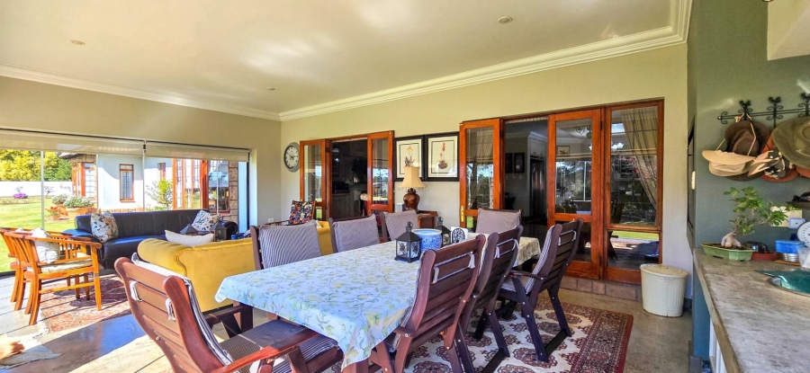 5 Bedroom Property for Sale in Mooikloof Equestrian Estate Gauteng