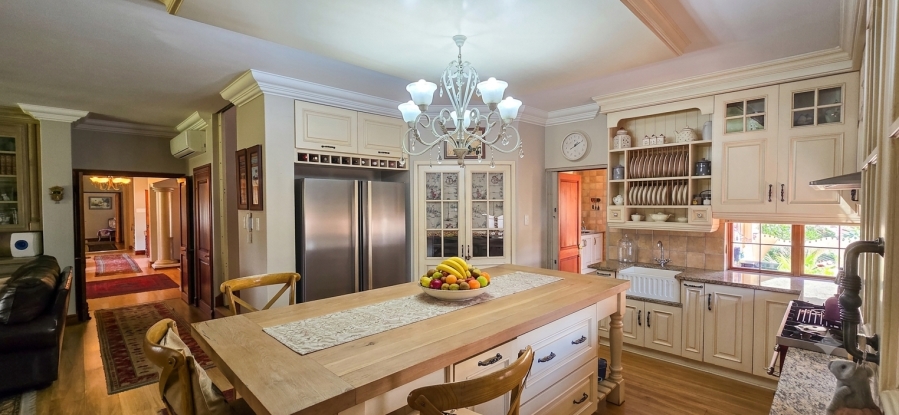 5 Bedroom Property for Sale in Mooikloof Equestrian Estate Gauteng