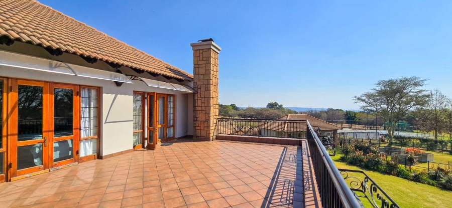 5 Bedroom Property for Sale in Mooikloof Equestrian Estate Gauteng