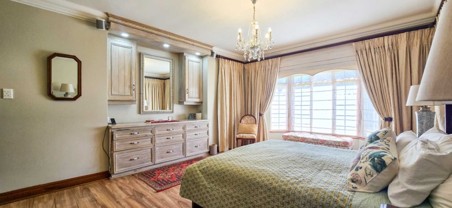 5 Bedroom Property for Sale in Mooikloof Equestrian Estate Gauteng
