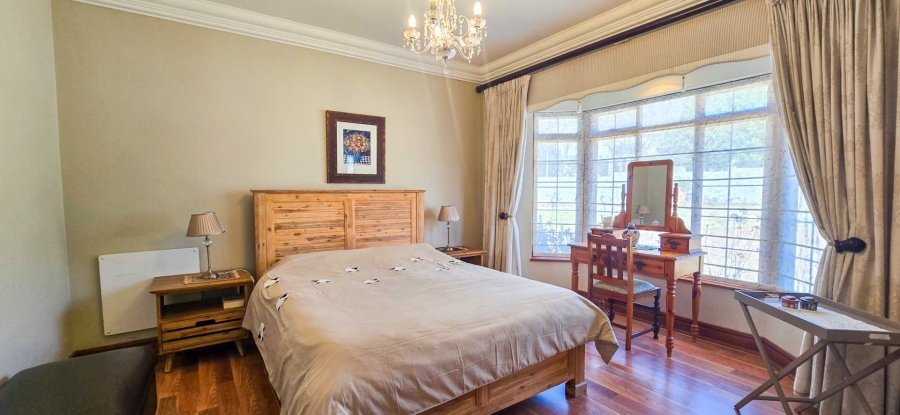 5 Bedroom Property for Sale in Mooikloof Equestrian Estate Gauteng