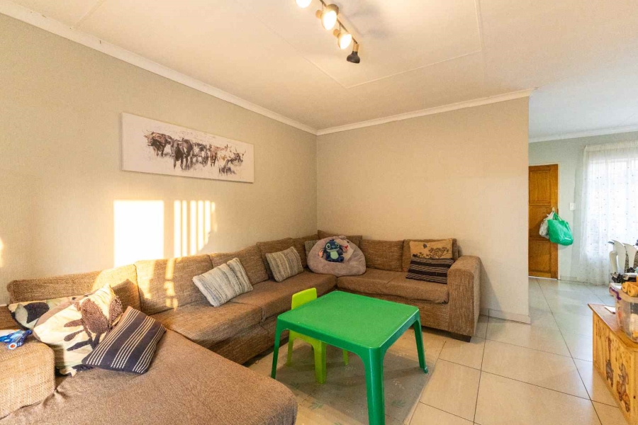 2 Bedroom Property for Sale in Equestria Gauteng