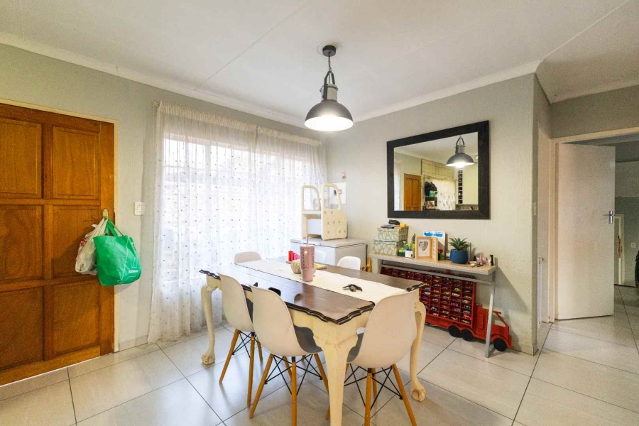 2 Bedroom Property for Sale in Equestria Gauteng