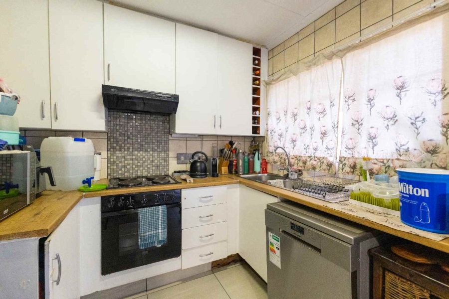 2 Bedroom Property for Sale in Equestria Gauteng