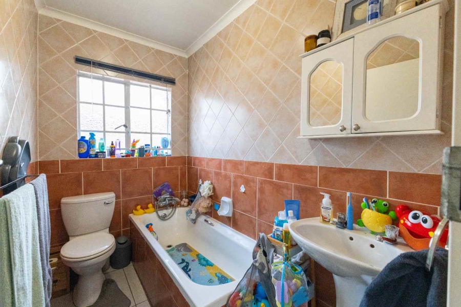 2 Bedroom Property for Sale in Equestria Gauteng