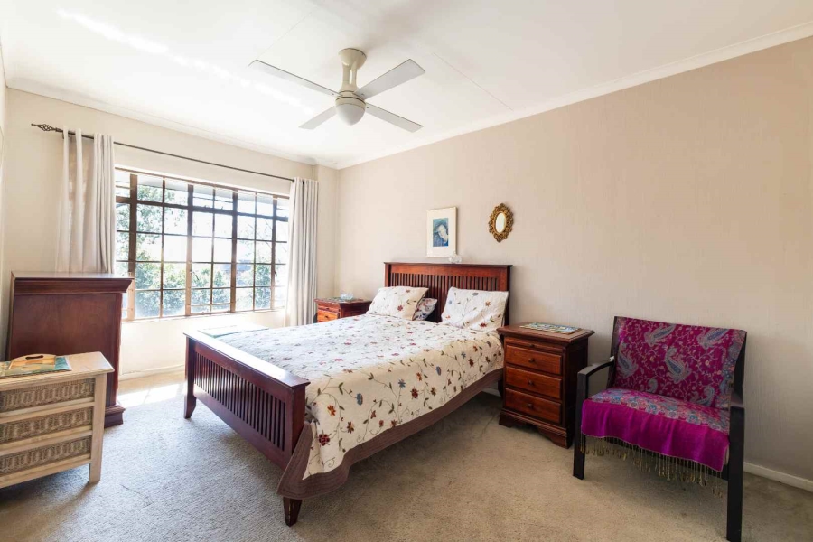 4 Bedroom Property for Sale in Nieuw Muckleneuk Gauteng