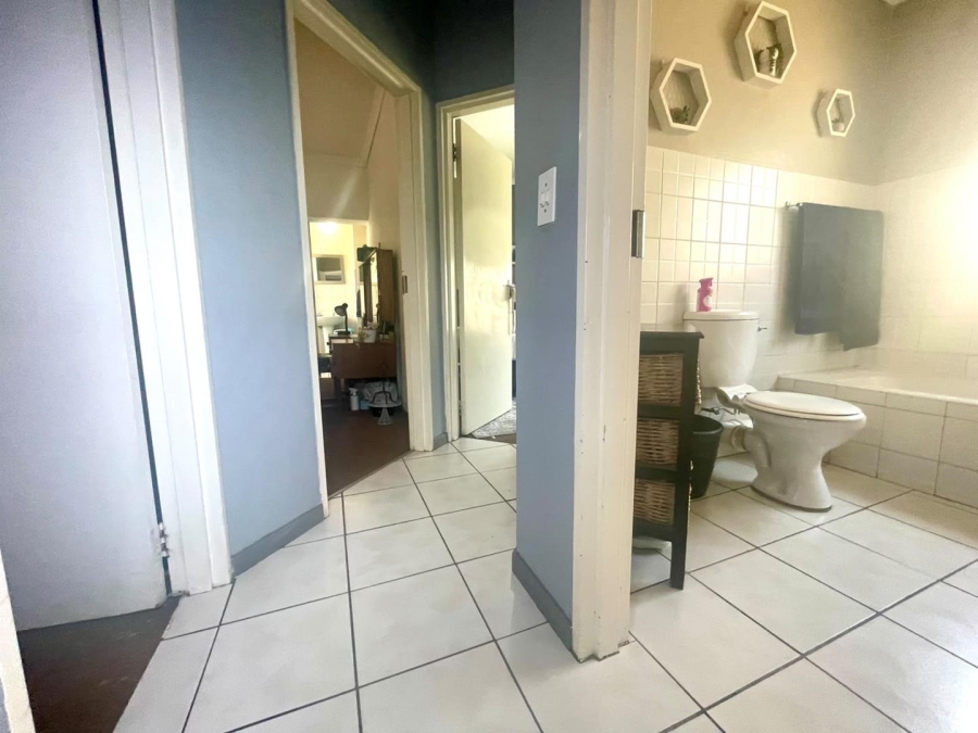 3 Bedroom Property for Sale in Terenure Gauteng