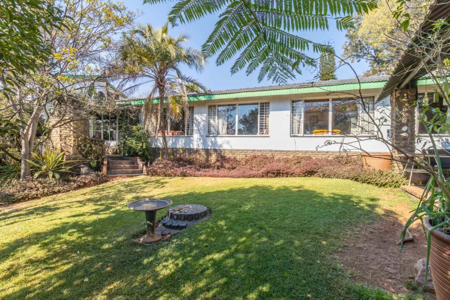 4 Bedroom Property for Sale in Helderkruin Gauteng